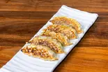 ジャンボ焼き餃子(10個)（やきもん酒場 やいちゃっ亭）