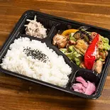 鶏肉とくるみの野菜炒め弁当(GOHAN)