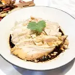 二十四時間仕込みのよだれ鶏（麻婆豆腐シン）