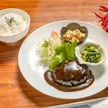 ハンバーグ定食(カフェ&ダイニング 樹っ子亭)