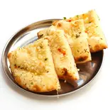 ガーリックナン Garlic Naan(テーストオブインディア 駒込店)