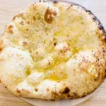ガーリックナン(Garlic nan)（ネパールアジアンキッチン Machapuchare 中川店）