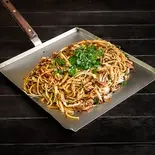 基本のうそ焼き Basic Grilled Udon and Soba（お好み焼きつよっさん）