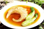 フカヒレの姿煮込み（紹興飯店）