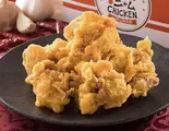 【黄金に輝く柔らかなモモ】サクッ！！クリスピーオリジナルファングムチキン（BUZZ BOWL CURRY ZONE）