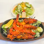 タンドリープラウン 4P (ミニサラダ付き)Tandoori Prawn 4P（シバサクティー 西船橋店）