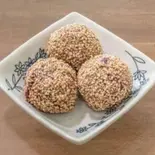 紅芋ごま団子（小花）
