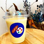 【期間限定】マンゴースムージー（高級惣菜パン 田中惣菜店）