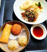 飲茶ルーロー飯セット（台湾小籠包 圓園）