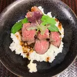 ステーキ丼（和 蔦次郎）