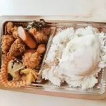 唐揚げ目玉焼き（S＆K）