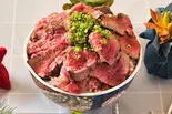 デカ盛りビーフステーキ丼600g（有機野菜とお肉のABステーキ）