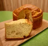 有機バナナの米粉シフォンケーキ(米と米粉のグルテンフリー Hoy’s Cafe)