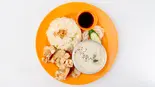 グリーンカリー＆海南チキンライスコンビ(揚げ)    Green Curry ＆ Malaysian Chicken Rice Combo（マレーシア屋台料理 ちりばり 五反田本店）