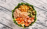 【美肌効果】スパイシー・コリアンサラダボウル【Beautiful Skin Effect】Spicy Korean Salad Bowl（チョップドサラダ専門店 フィットグリーン 新宿 Chopped Salad FitGreen Shinjuku）
