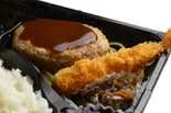 海老フライとハンバーグ弁当（お弁当昆北(こんぺい)阿倍野店）