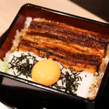 うなとろ重(鰻半分、とろろ、卵黄)（うなぎ乃助 練馬店）