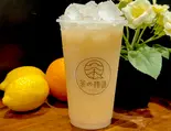 M 完熟桃ジャスミン茶スムージー（新商品発売！完熟果物ナタデココ！台湾発スムージー 王子店 New product release！ Ripe fruit natadecoco！）