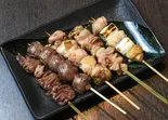 炭火焼き鳥5種盛り / Charcoal-Grilled Chicken Skewer Platter (5 Kinds)（炭火BULL鶏 相模大野店）