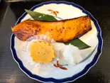 鮭西京焼き弁当（UOTOMO 魚友）