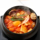 純豆腐チゲ(韓国惣菜3品、ご飯大盛り無料)（韓国家庭料理ジャンモ 津田沼店）