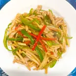 豚肉の細切りとピーマン炒め（チャイナ厨房）