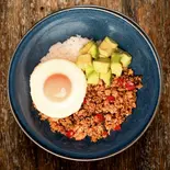 ごろっとアボカドガパオライス (Avocado)Gapao Rice（やみつきガパオ食堂 高殿店）