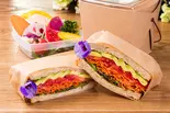7種野菜のサラダとOrganicヴィーガンサンドイッチBOX(野菜がおいしい LONGING HOUSE)