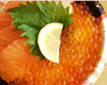生サーモンといくらの親子盛り（廻転しらき寿し アルパーク店）