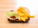 自家製ポテト(無農薬じゃがいも)（one’s BURGER）