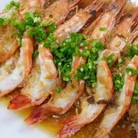 开背蒜蓉明(背開きガーリックシュリンプ（中国料理 壺家大排档）
