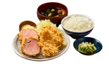 上ヒレかつと2種の海鮮フライ弁当（米とひなた 志村坂上店）