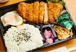 三元豚とんかつ弁当（味よし 千葉街道店）