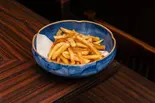 ポテトフライ（名古屋飯 丼＆ハンバーグ専門店 躍郎喜(おどろき)）
