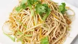 干し豆腐和え（聚楽飯店）