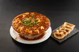 麻婆ラーメンと特製もち焼き餃子 Mapo Ramen and Special Gyoza Dumplings（【麻婆ラーメンと炒飯】麺炒菜館 新宿歌舞伎町店）