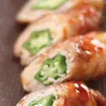 オクラ肉巻き（鉄板焼 焼きうどん 伊鉄）