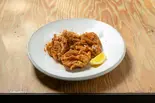 鶏もも肉のスパイシーフリット（両国テラスカフェ）