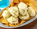 生海苔の揚げパン “ゼッポリーネ”（南イタリア料理 Osteria NORA）