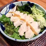 【夏限定】冷蒸し鶏サラダそば Steamed Chicken Salad Soba(そば處大野屋 元代々木町店)
