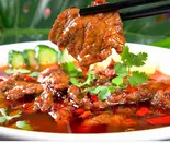牛肉スライスと野菜の辛塩煮込み【水煮牛肉】(中国東北家郷料理永利 豊洲駅前店(1号店))