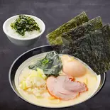 TUKASA白丸とミニニラ丼セット（横濱とんこつ TUKASA 関内店）