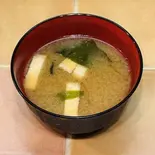あべちゃんちのお味噌汁（あべちゃん家のからあげ鷄安(とりあん)）