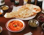 ダブルカレーナンセット Double Curry Set（インド料理レストラングレートカルカッタ）