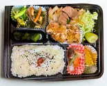 生姜焼きと唐揚げ弁当（GrandMa）