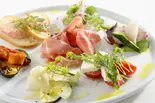 ヴィチーノ風前菜盛り合わせ(4人前)（Trattoria VICINO）