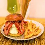 Xベーコンチーズバーガー(KAKUMEI burger & cafe)