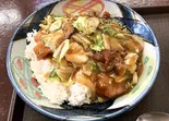 肉うま丼（チャイナハウス 龍宝）