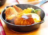 チーズハンバーグ&豚ヒレ ひとくちカツ(ATRIO CAFE)