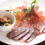 オードブルの盛り合わせ(3-4人前)（Bistro Vin Vin 新横浜店）